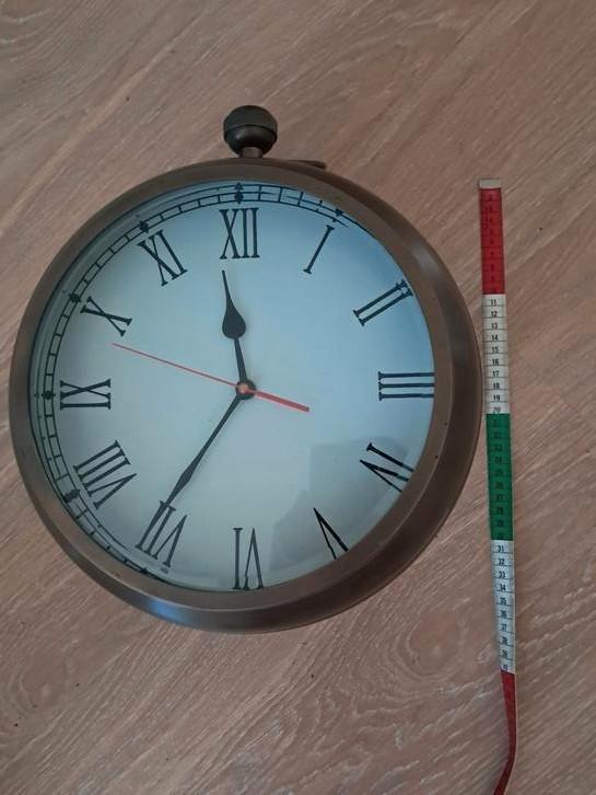 Stationsklok dubbelzijdig, Huis en Inrichting, Woonaccessoires | Klokken, Zo goed als nieuw, Wandklok, Analoog, Ophalen