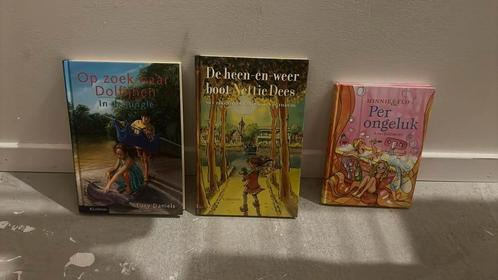 Arno Bohlmeijer -Per ongeluk,heen&weer boot,op zoek dolfijn, Boeken, Kinderboeken | Jeugd | onder 10 jaar, Zo goed als nieuw, Ophalen of Verzenden