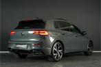 Volkswagen Golf 1.5 eTSI R-Line | VOL! | H/K | HuD | Pano, Auto's, Automaat, 12 maanden, Zwart, 4 cilinders