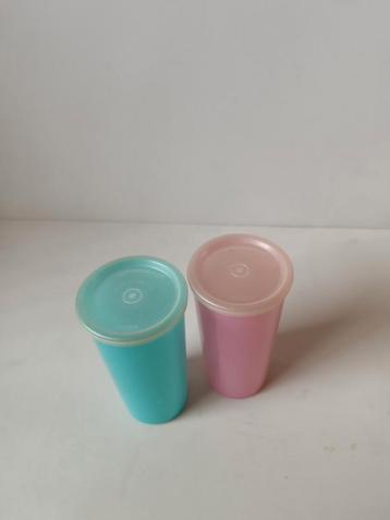 Tupperware Bekers met Deksel - Vintage Set beschikbaar voor biedingen