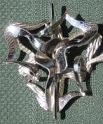 Nr P1435: 1 Moderne broche, Sieraden, Tassen en Uiterlijk, Broches, Overige materialen, Minder dan 4 cm, Ophalen of Verzenden