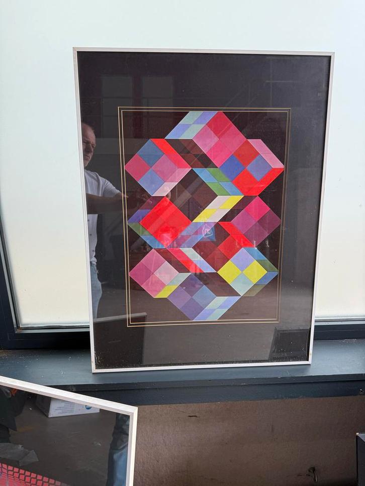 Twee zeefdrukken van Victor Vasarely, Doe-het-zelf en Verbouw, Glas en Ramen, Gebruikt, Glasplaat, Minder dan 80 cm, Ophalen of Verzenden