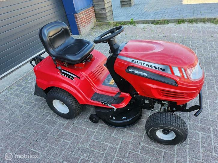 Zitmaaier  massey ferguson 15/5pk, Tuin en Terras, Zitmaaiers, Zo goed als nieuw, Ophalen