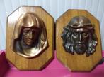 Bronzen hoofden jezus en maria op houten plank. Prijs per st, Antiek en Kunst, Antiek | Religie, Ophalen of Verzenden