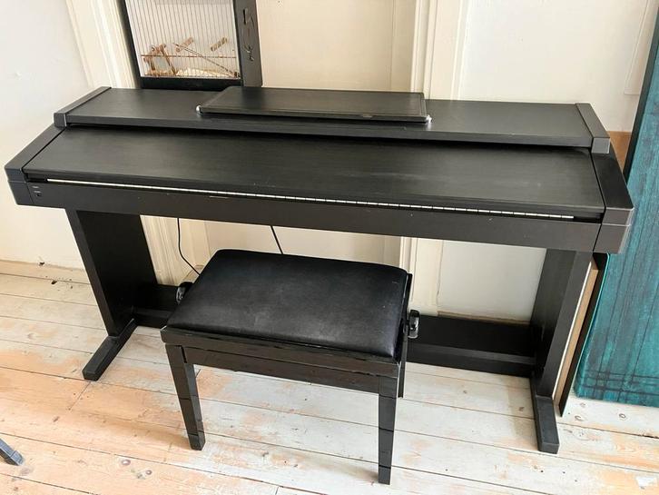 Roland Digitale Piano - Aanslaggevoelig, Muziek en Instrumenten, Piano's, Gebruikt, Piano, Zwart, Digitaal, Ophalen