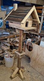 Handgemaakt  Groot Vogelhuis op Standaard, Tuin en Terras, Vogelhuisjes en Vogelbaden, Ophalen, Nieuw