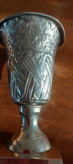 Verzilverde beker .Made in india, Verzenden