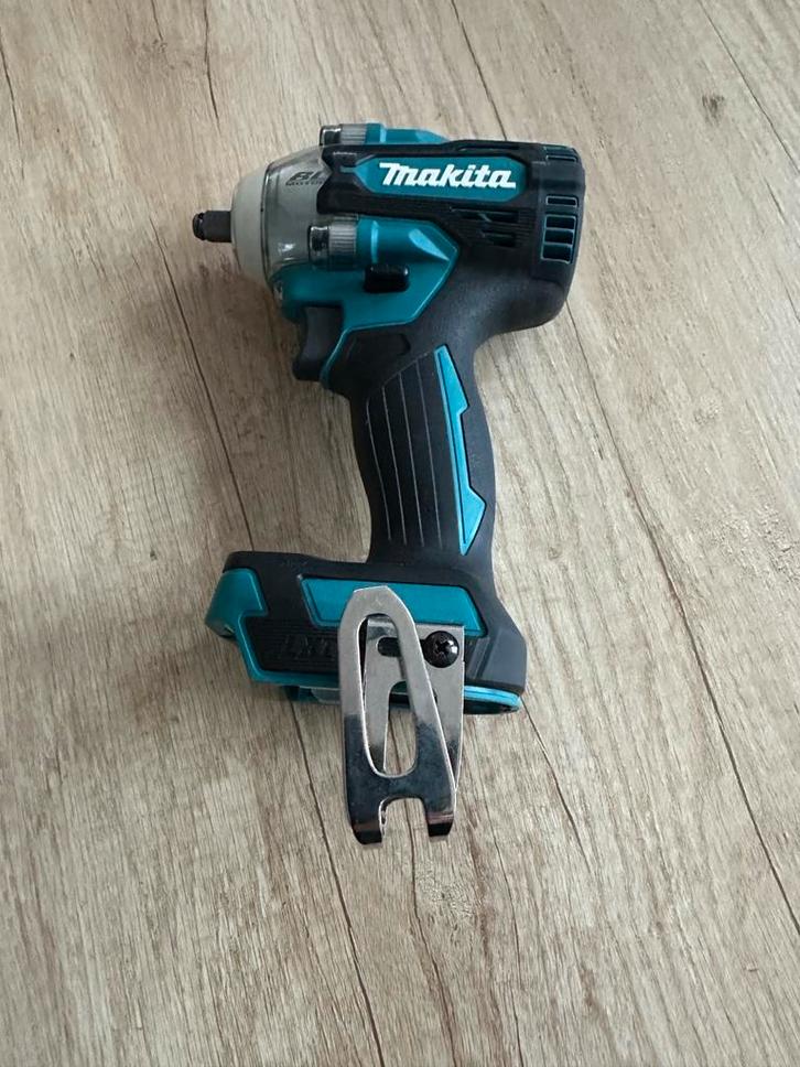Makita DTW302 Slagmoersleutel, Doe-het-zelf en Verbouw, Gereedschap | Handgereedschap, Nieuw, Ophalen of Verzenden