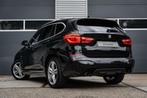 BMW X1 sDrive20i Centennial Executive |Camera |Sfeer, Auto's, BMW, 1998 cc, Stof, Met garantie (alle), Zwart