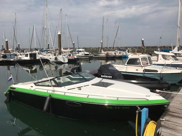 motorboot, Watersport en Boten, Motorboten en Motorjachten, Gebruikt, Polyester, 6 tot 9 meter, Benzine, Binnenboordmotor, 50 pk of meer