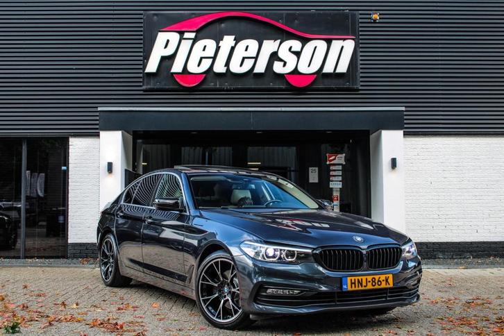 BMW 5-serie 520i SPORT PANO CAMERA MEMORY LEDER LED CRUISE, Auto's, BMW, Bedrijf, Te koop, 5-Serie, ABS, Achteruitrijcamera, Airbags