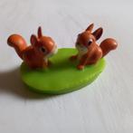 Twee leuke Eekhoorns., Ophalen of Verzenden, Zo goed als nieuw