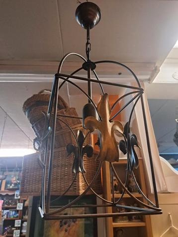 Metalen Hanglamp Fleur de Lis beschikbaar voor biedingen