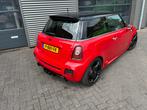 Mini cooper S john cooper works automaat, Auto's, Mini, Zwart, 4 cilinders, 4 stoelen, Leder en Stof