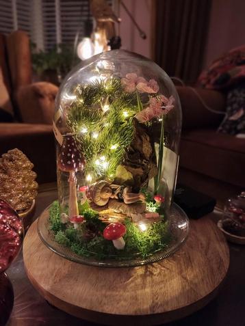 Droomstolpen: gedecoreerde stolp met paddestoelen  herfst beschikbaar voor biedingen
