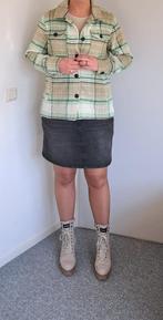 Silver Creek dames vest in Nieuwstaat – Beige-Groen, Maat M, Kleding | Dames, Truien en Vesten, Maat 38/40 (M), Silver Creek, Beige