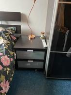 Ikea nachtkastje, Huis en Inrichting, Slaapkamer | Nachtkastjes, Gebruikt, Minder dan 55 cm, Hout, Ophalen