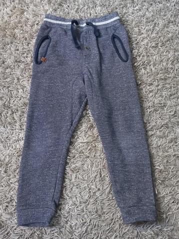 Kinderkleding jongenskleding broek maat 122 beschikbaar voor biedingen