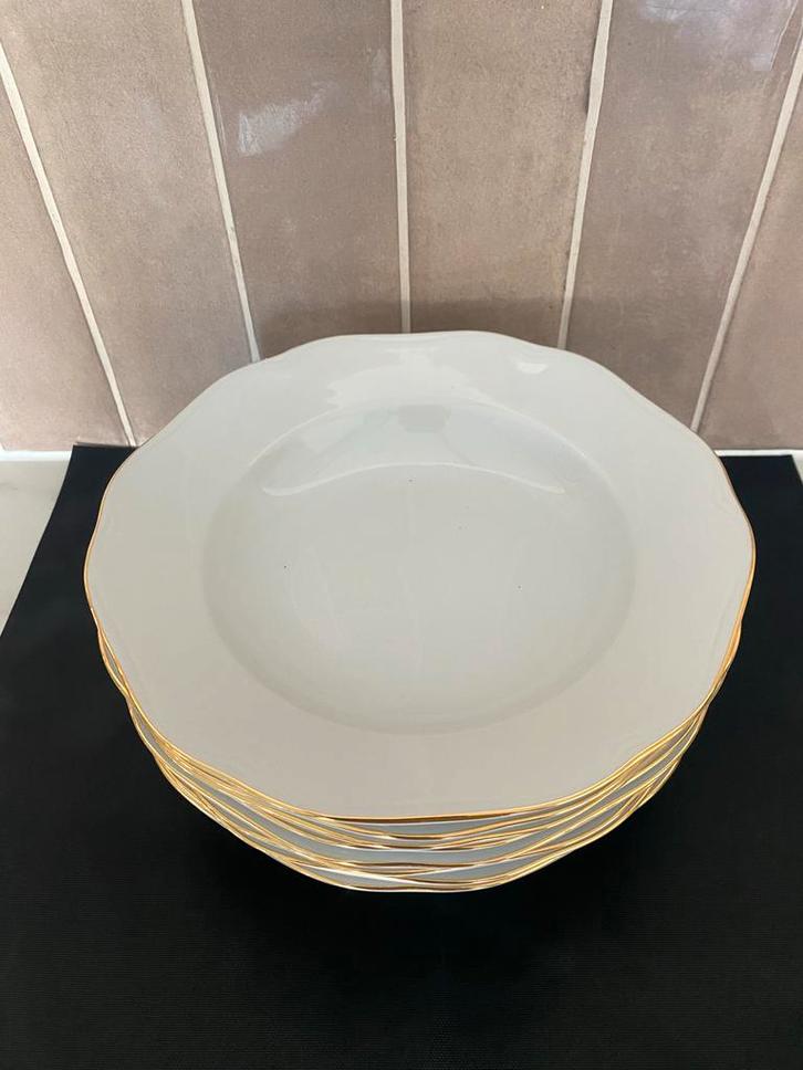 Bohemia Diepe Borden Set - Gouden Rand - 8 stuks, Antiek en Kunst, Antiek | Servies los, Ophalen of Verzenden