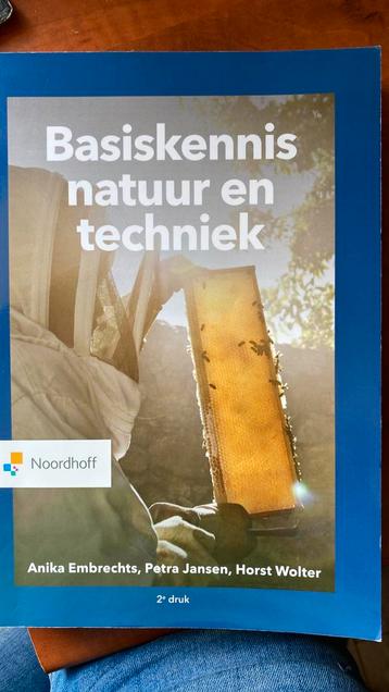 Basiskennis Natuur en techniek voor toelatingstoets PABO beschikbaar voor biedingen