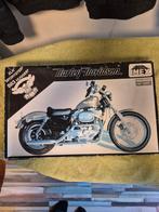 Harley Sportster Bouwpakket  1 op 9, Overige merken, Nieuw, Ophalen of Verzenden, Groter dan 1:32