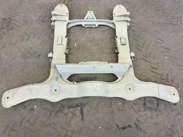 Subframe Peugeot 204 (voorkant) beschikbaar voor biedingen