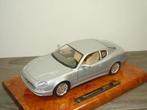 Maserati 3200GT Coupe - Bburago 1:18, Hobby en Vrije tijd, Modelauto's | 1:18, Italie, Auto, Verzenden, Zo goed als nieuw