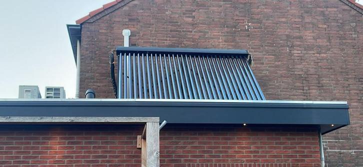 Complete zonneboiler 300 liter tapwater, Doe-het-zelf en Verbouw, Geisers en Boilers, Zo goed als nieuw, Ophalen