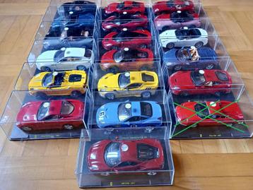 LOT 18 FERRARI MODELS 1/24 SCALE Collection “Le Grandi Ferra beschikbaar voor biedingen