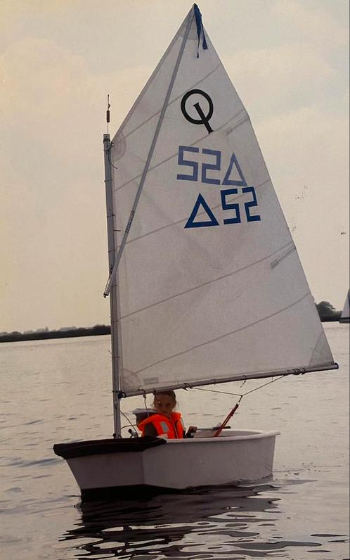 Optimist zeilboot in goede staat, Watersport en Boten, Zeilen en Zeiltoebehoren, Zo goed als nieuw, Grootzeil, Minder dan 3 meter