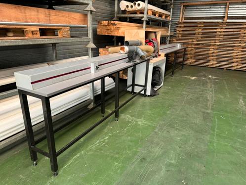 Milwaukee zaagmachine met tafel en afzuiging, Doe-het-zelf en Verbouw, Gereedschap | Zaagmachines, Zo goed als nieuw, Cirkelzaag