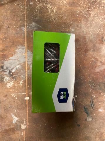 Rockpanel schroeven beschikbaar voor biedingen