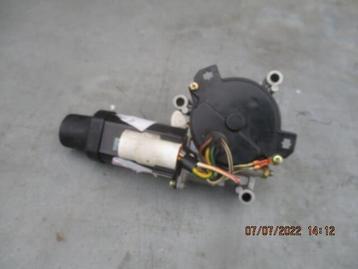 rechter koplamp stelmotor toyota celica   TA 60 beschikbaar voor biedingen