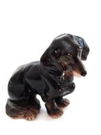 Mooi beeldje van een Teckel, Neundorf, Verzamelen, Beelden en Beeldjes, Ophalen, Nieuw, Dier