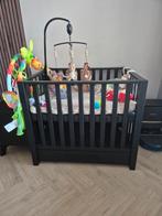 Nog nette zwarte box met la, Kinderen en Baby's, Boxen, Ophalen, Zo goed als nieuw