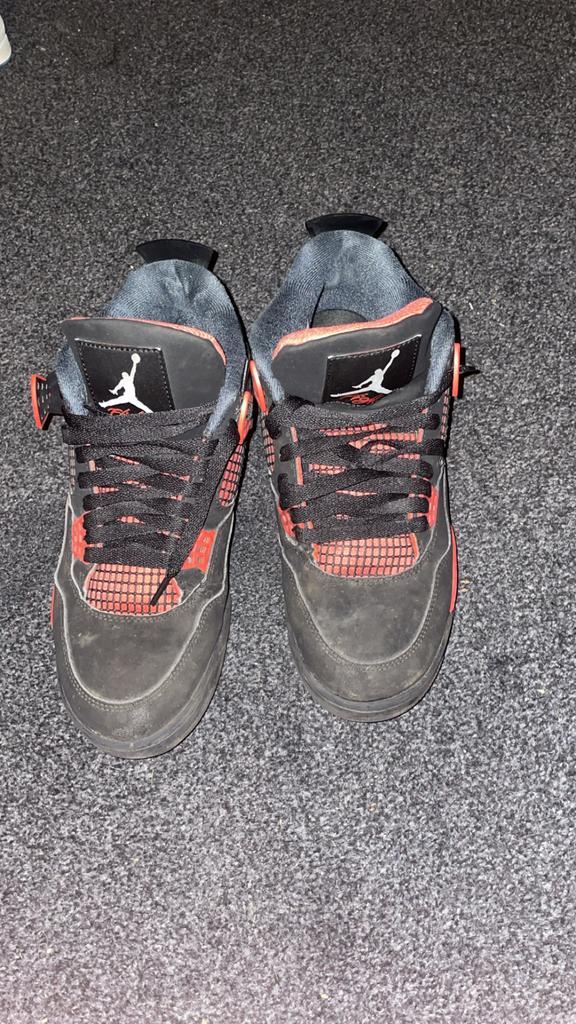 Jordan 4 Red Thunder - Maat Onbekend, Kleding | Heren, Schoenen, Gedragen, Sneakers of Gympen, Zwart, Ophalen of Verzenden