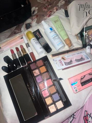 Make-up lot - Nieuw & Gebruikt - Verschillende merken beschikbaar voor biedingen