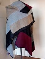Omslagdoek (nieuw), Kleding | Dames, Truien en Vesten, Ophalen of Verzenden, Zo goed als nieuw, Maat 46/48 (XL) of groter
