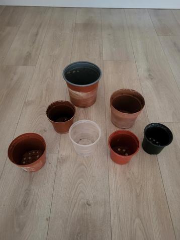 Bloempotten diverse - 7 stuks beschikbaar voor biedingen