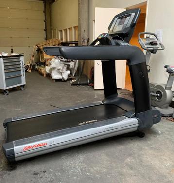 Technogym Life Fitness set Technogym life fitness loopband beschikbaar voor biedingen