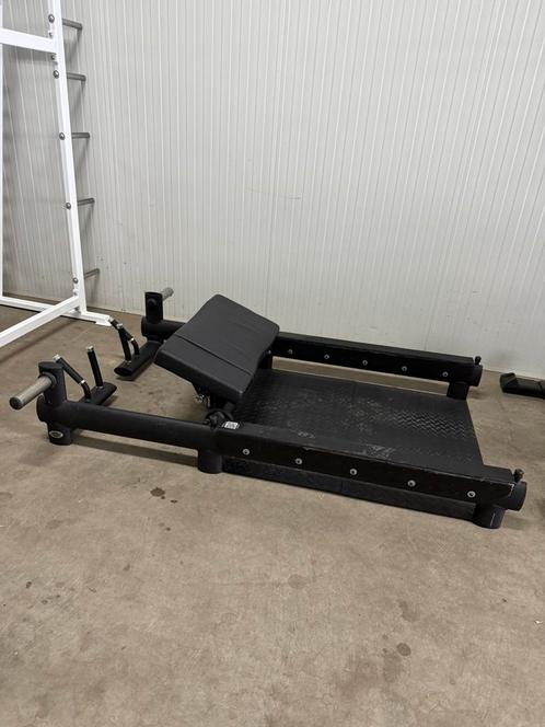 Gym 80 hip thrust/ Hip bench/ Glute builder/ Booty builder, Sport en Fitness, Fitnessmaterialen, Overige typen, Ophalen