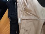 3/4 zomerpantalons 2 stuks 1 zwarte maat 44. En 1 beige maat, Ophalen of Verzenden, Zo goed als nieuw, Maat 42/44 (L), Zwart