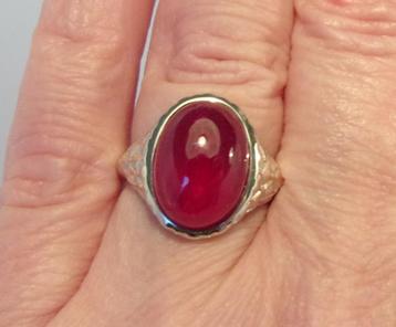 Nieuwe witgouden ring met Robijn, 7,7 ct.  beschikbaar voor biedingen