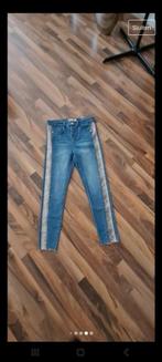 Blauwe jeans van Janina, Maat 40(L), nieuwe, Kleding | Dames, Spijkerbroeken en Jeans, Ophalen of Verzenden, Nieuw, Blauw, W30 - W32 (confectie 38/40)