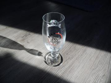 Ajax , Grolsch  verzamel glas beschikbaar voor biedingen