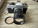 Praktica L met een Aicoset - P 1: 2.8 1 = 135 Lens en een Vi, Audio, Tv en Foto, Fotocamera's Analoog, Ophalen of Verzenden, Zo goed als nieuw