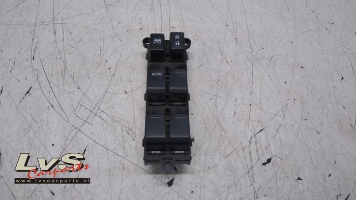 Elektrisch Raam Schakelaar van een Suzuki Swift, Auto-onderdelen, Dashboard en Schakelaars, Suzuki, Gebruikt, 3 maanden garantie