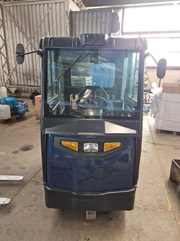 Tow Tractor van Clark CTX beschikbaar voor biedingen