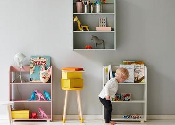 Mintgroen Flexa Play hangkastje beschikbaar voor biedingen