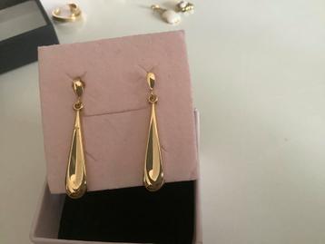 Prachtige vintage gouden oorbellen hangers pegels 14 k goud beschikbaar voor biedingen